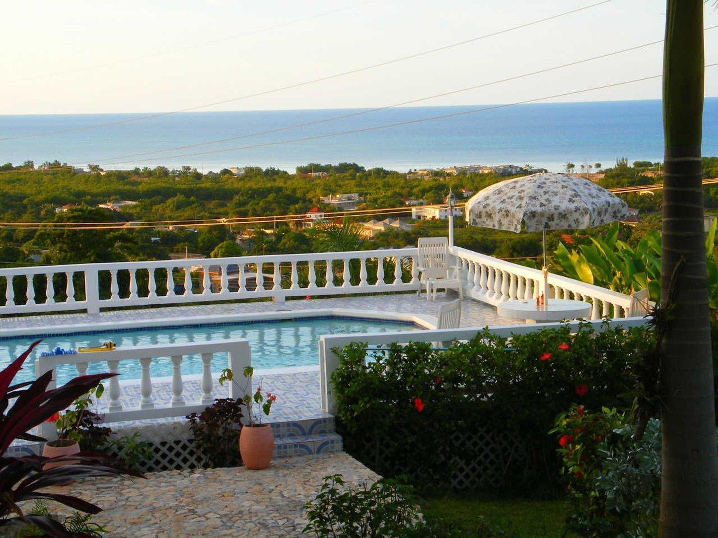 Emerald View Resort Villa Montego Bay Exterior photo